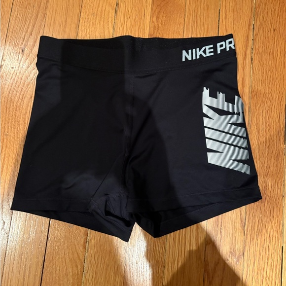 Nike Pro Cool Graphic Short - Picture 3 of 5